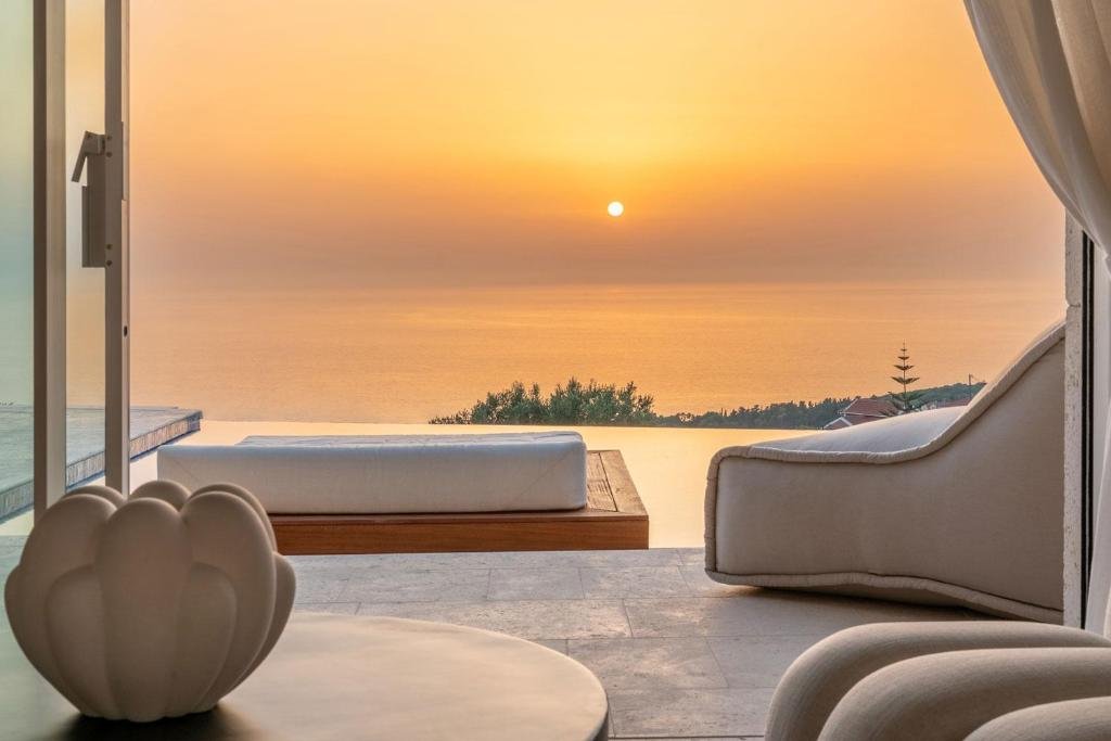 CASTA DIVA Luxury Accommodation