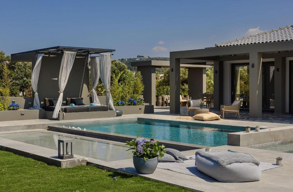 Aegiali Luxury Villa